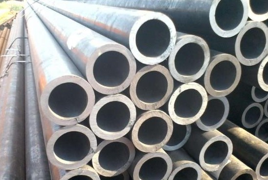 The reasons why the surface of seamless steel tube has S shaped bending